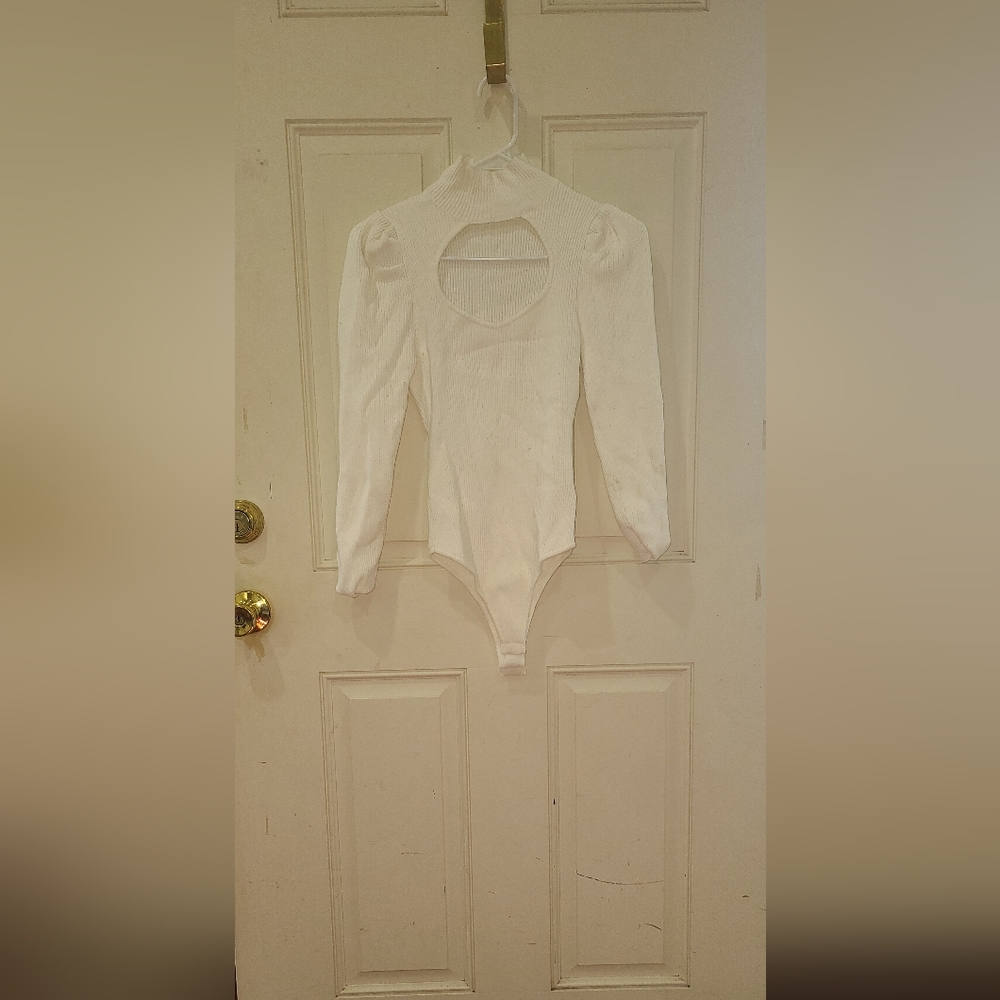 White bodysiut